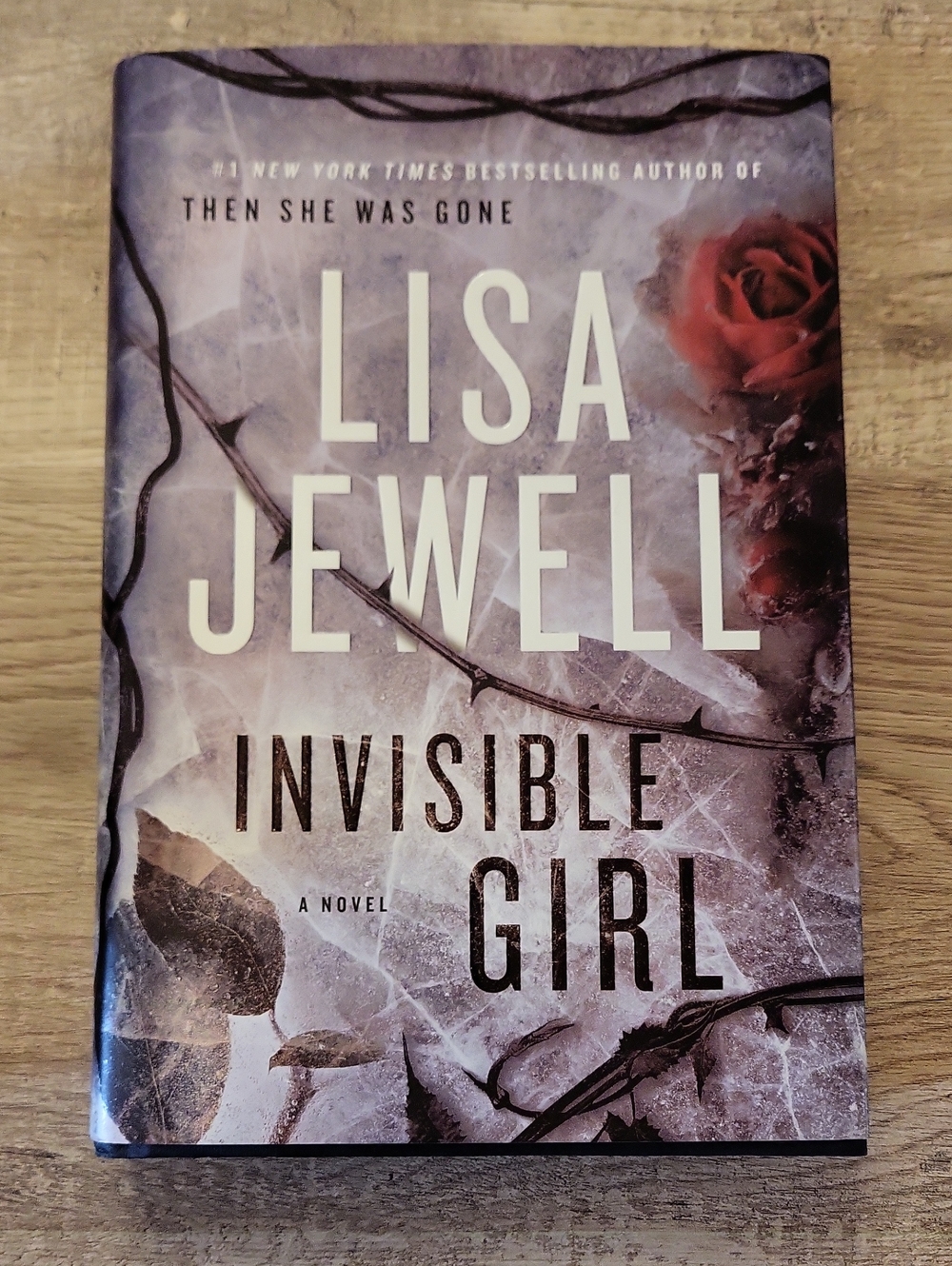 3/$18! Invisible Girl by Lisa Jewell - Hardcover Novel